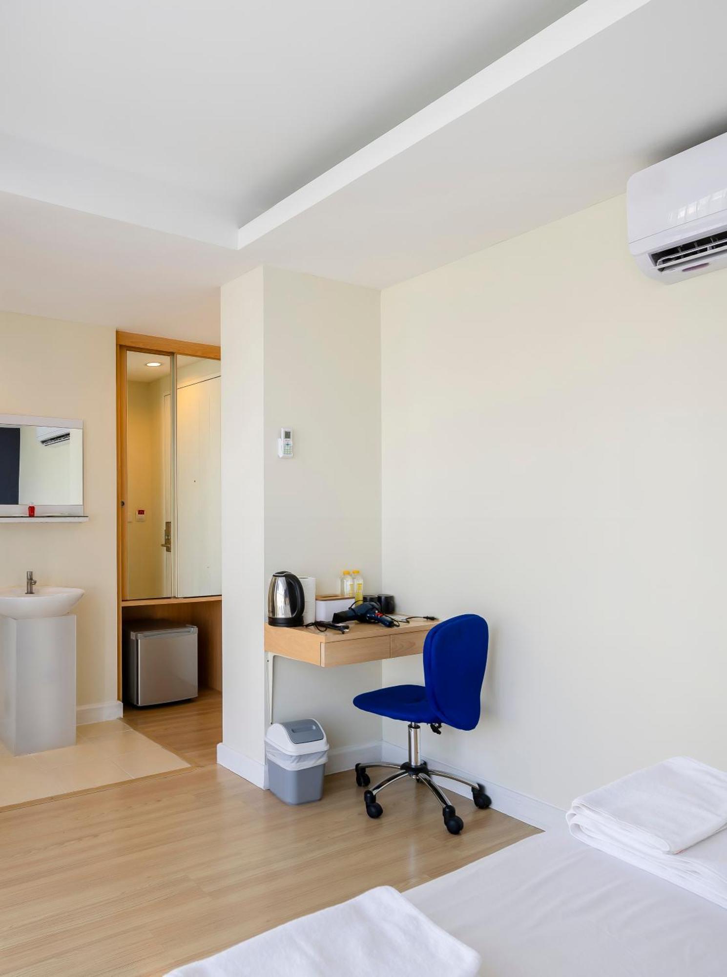 ホテル Gp House Express Sukhumvit 81 バンコク都 エクステリア 写真
