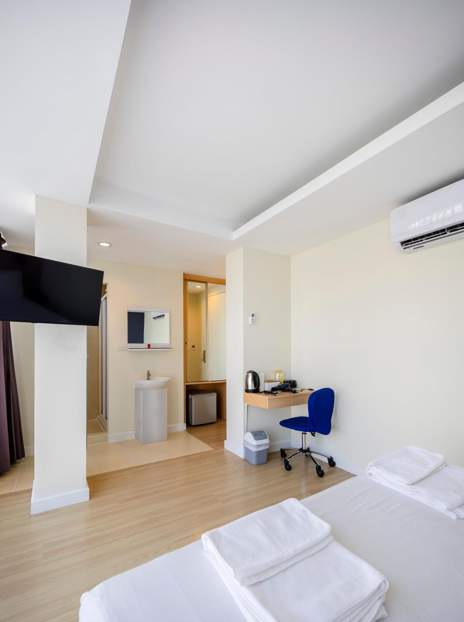 ホテル Gp House Express Sukhumvit 81 バンコク都 エクステリア 写真
