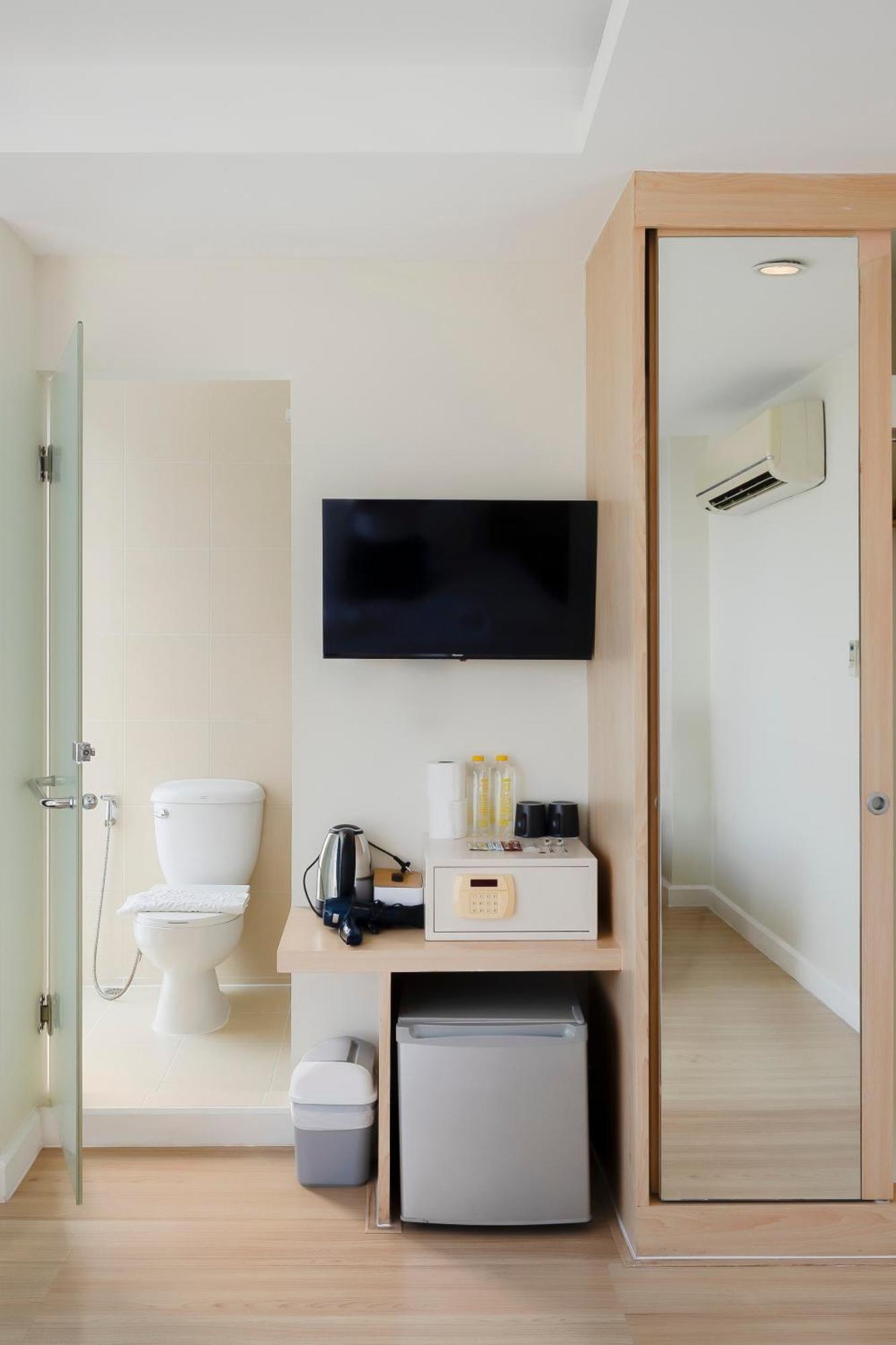 ホテル Gp House Express Sukhumvit 81 バンコク都 エクステリア 写真