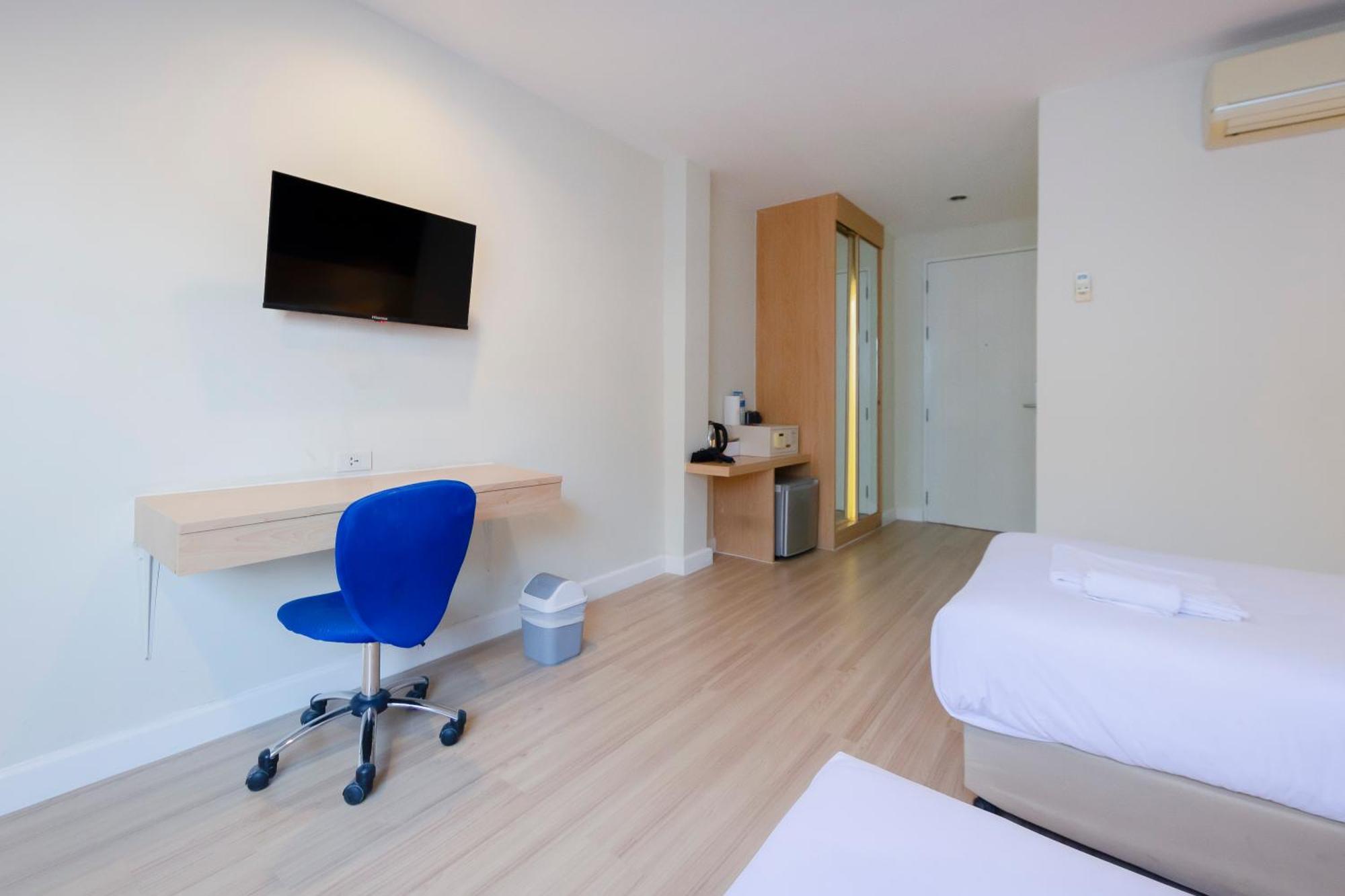 ホテル Gp House Express Sukhumvit 81 バンコク都 エクステリア 写真
