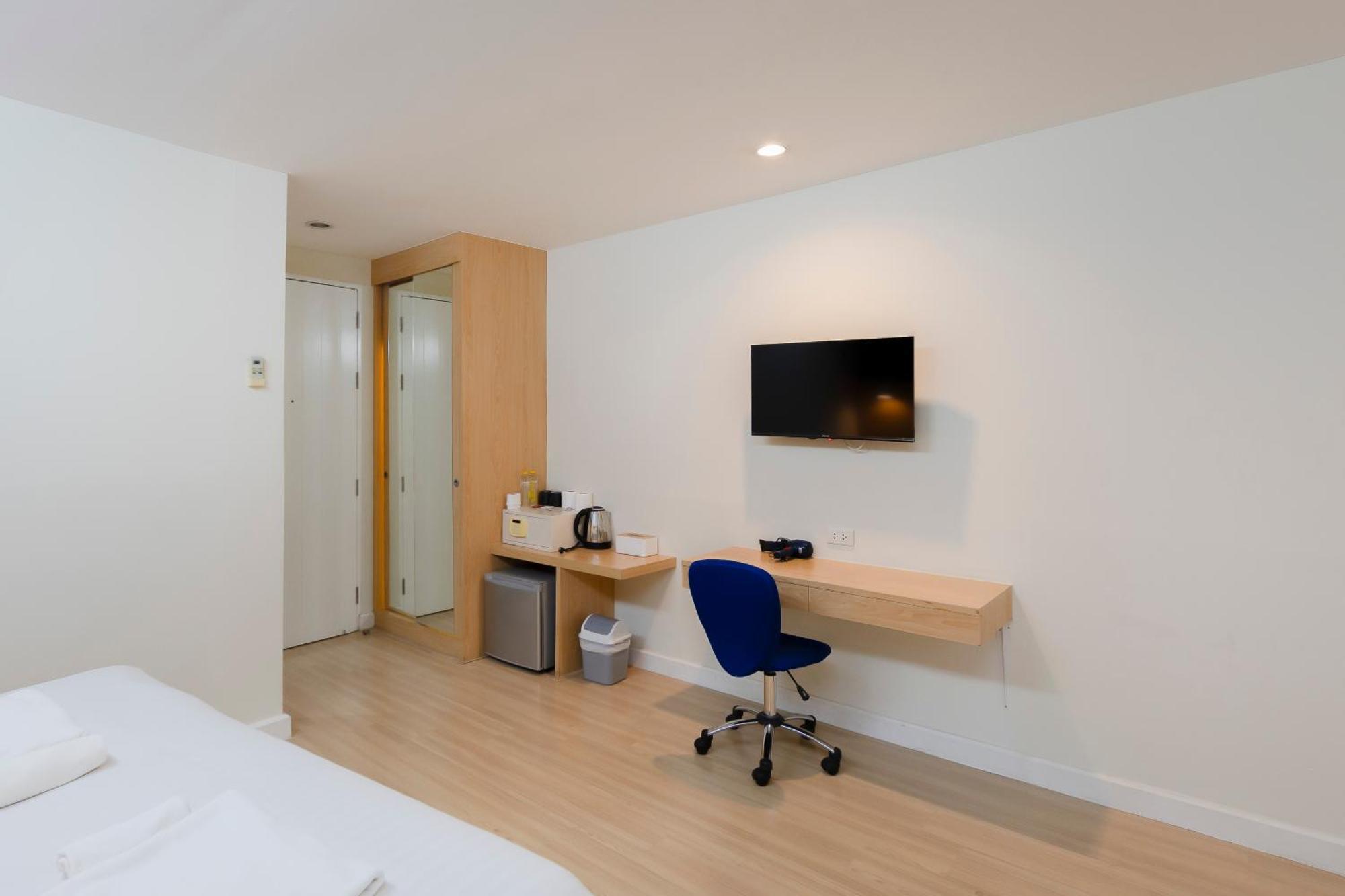 ホテル Gp House Express Sukhumvit 81 バンコク都 エクステリア 写真