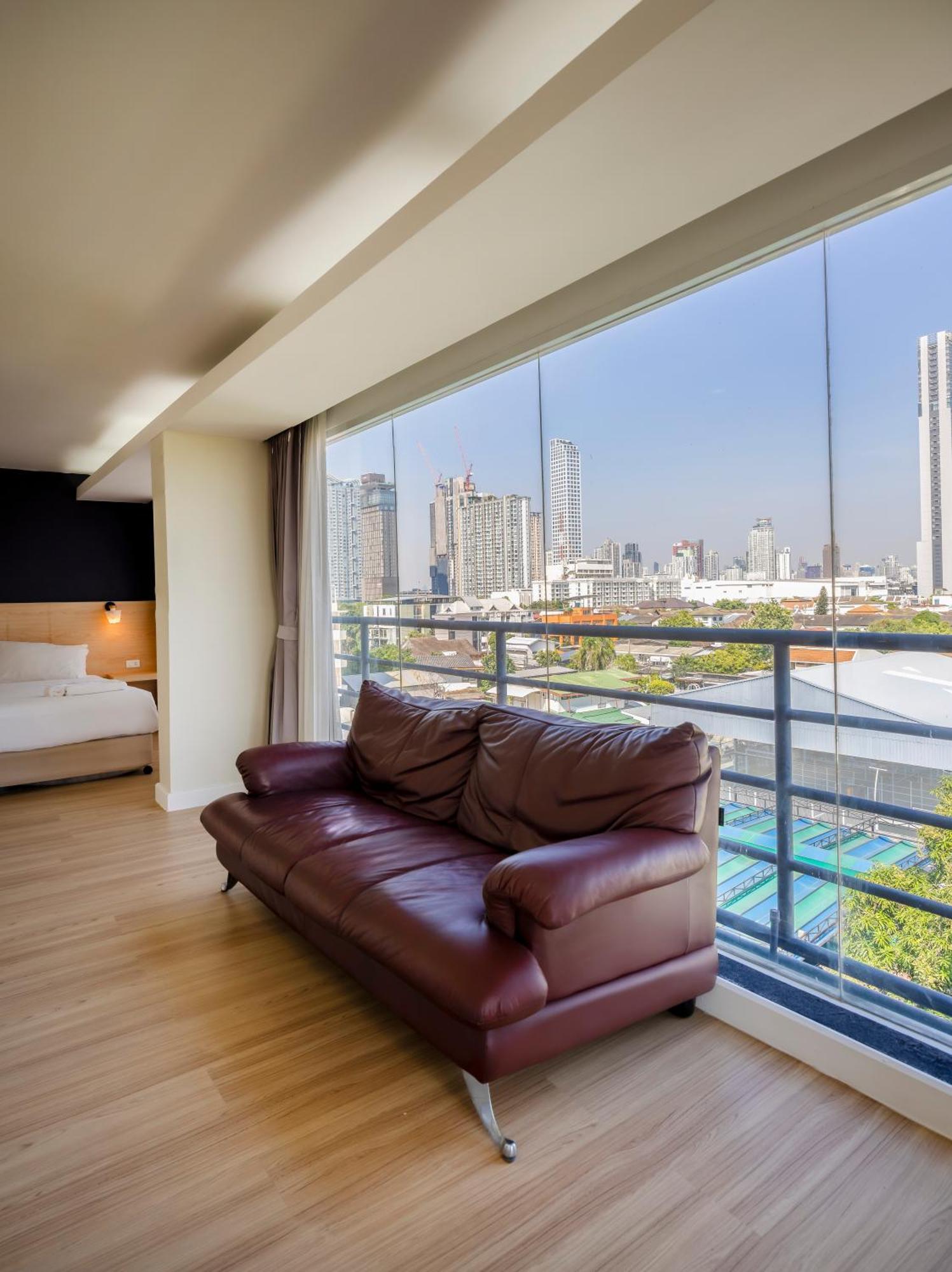 ホテル Gp House Express Sukhumvit 81 バンコク都 エクステリア 写真